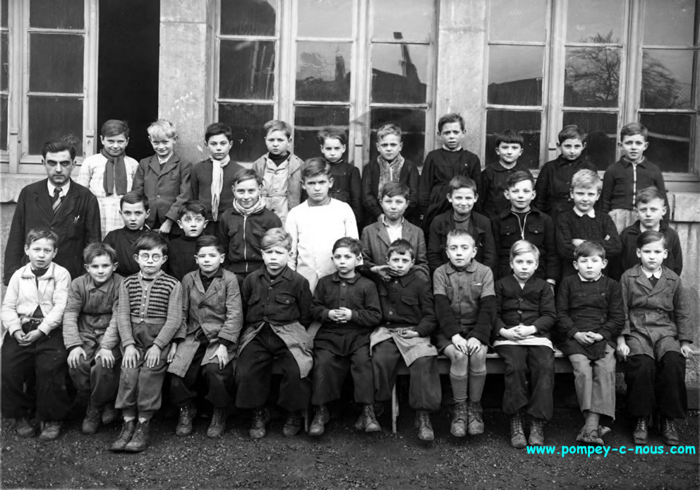 École de garçons de Pompey en 1949